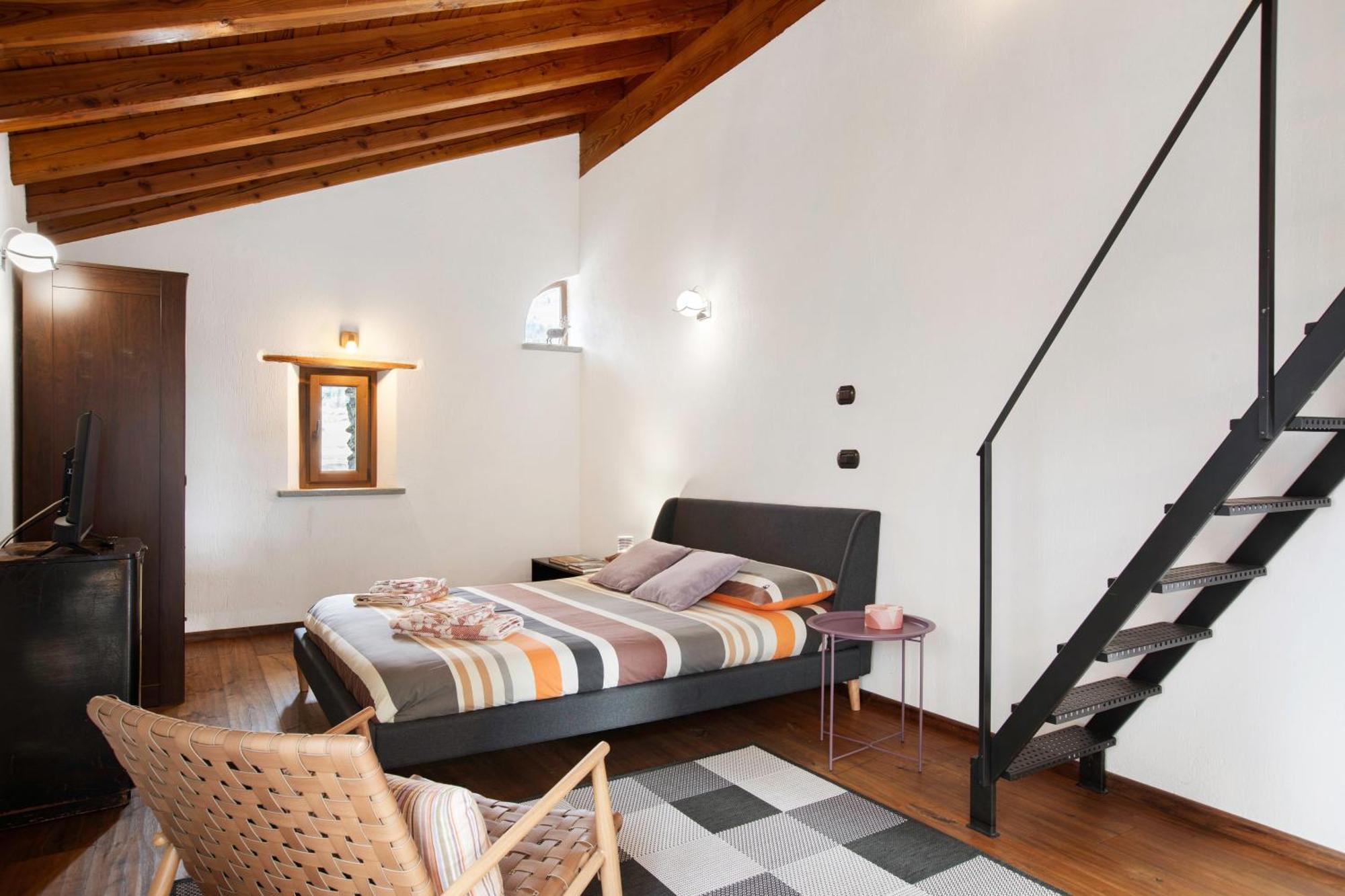 Mini House Valle D'Aosta Roisan Екстериор снимка